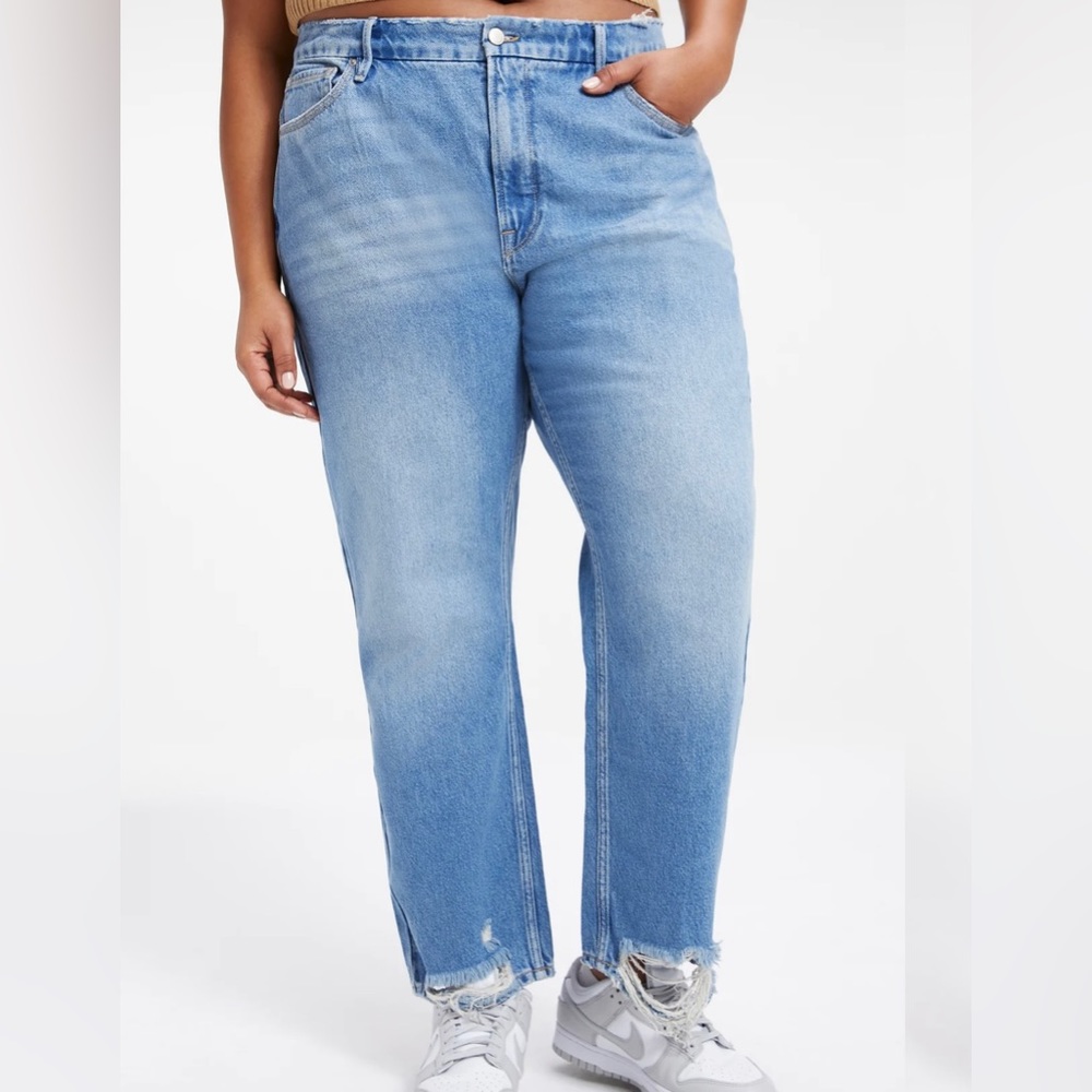 GOOD AMERICAN JEANS DISTRESSED HEM NWT. SIZE 16
